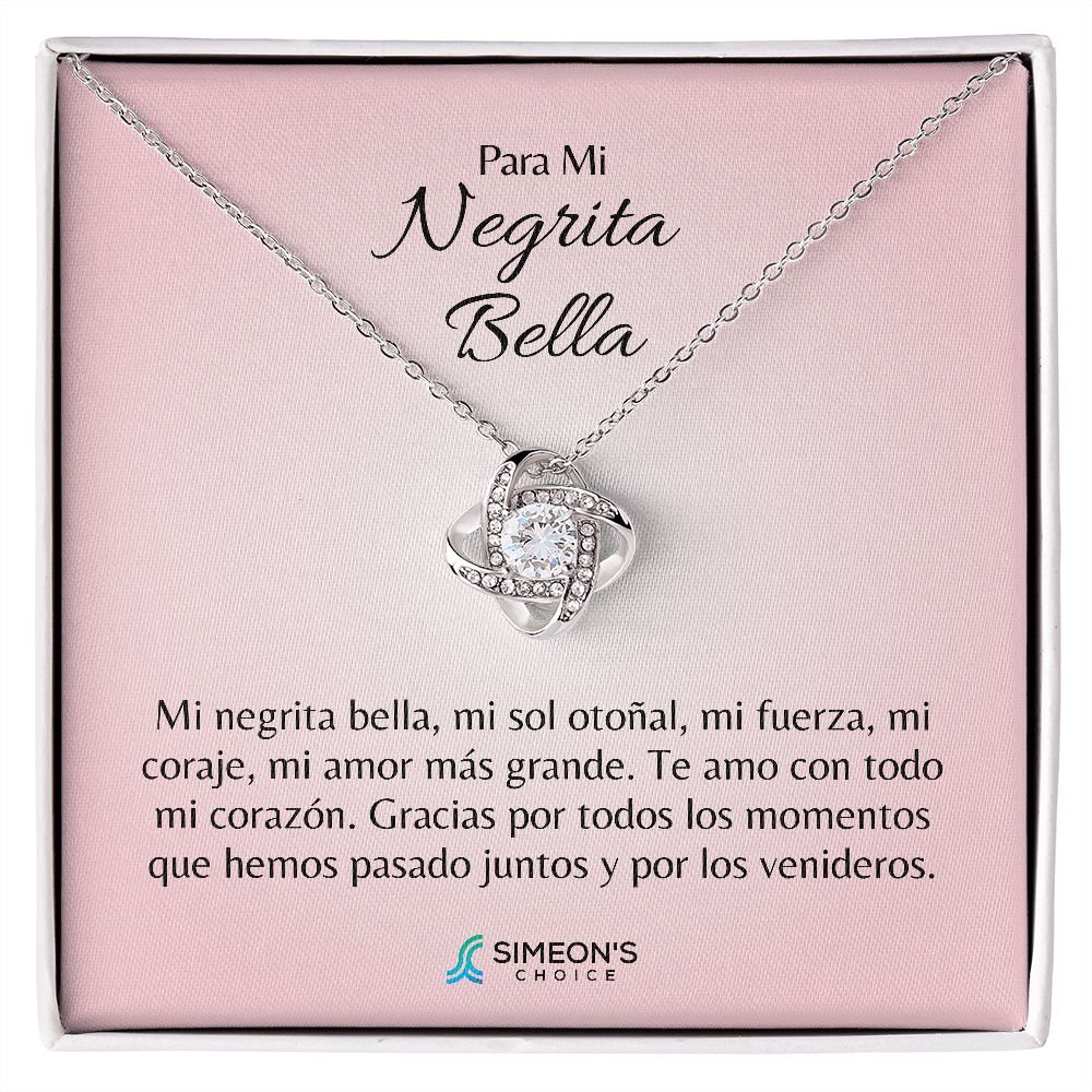 Mi negrita bella, mi sol otoñal, mi  fuerza, mi coraje, mi amor más  grande. Te amo con todo mi corazón.  Gracias por todos los momentos que  hemos pasado juntos y por  los venideros.